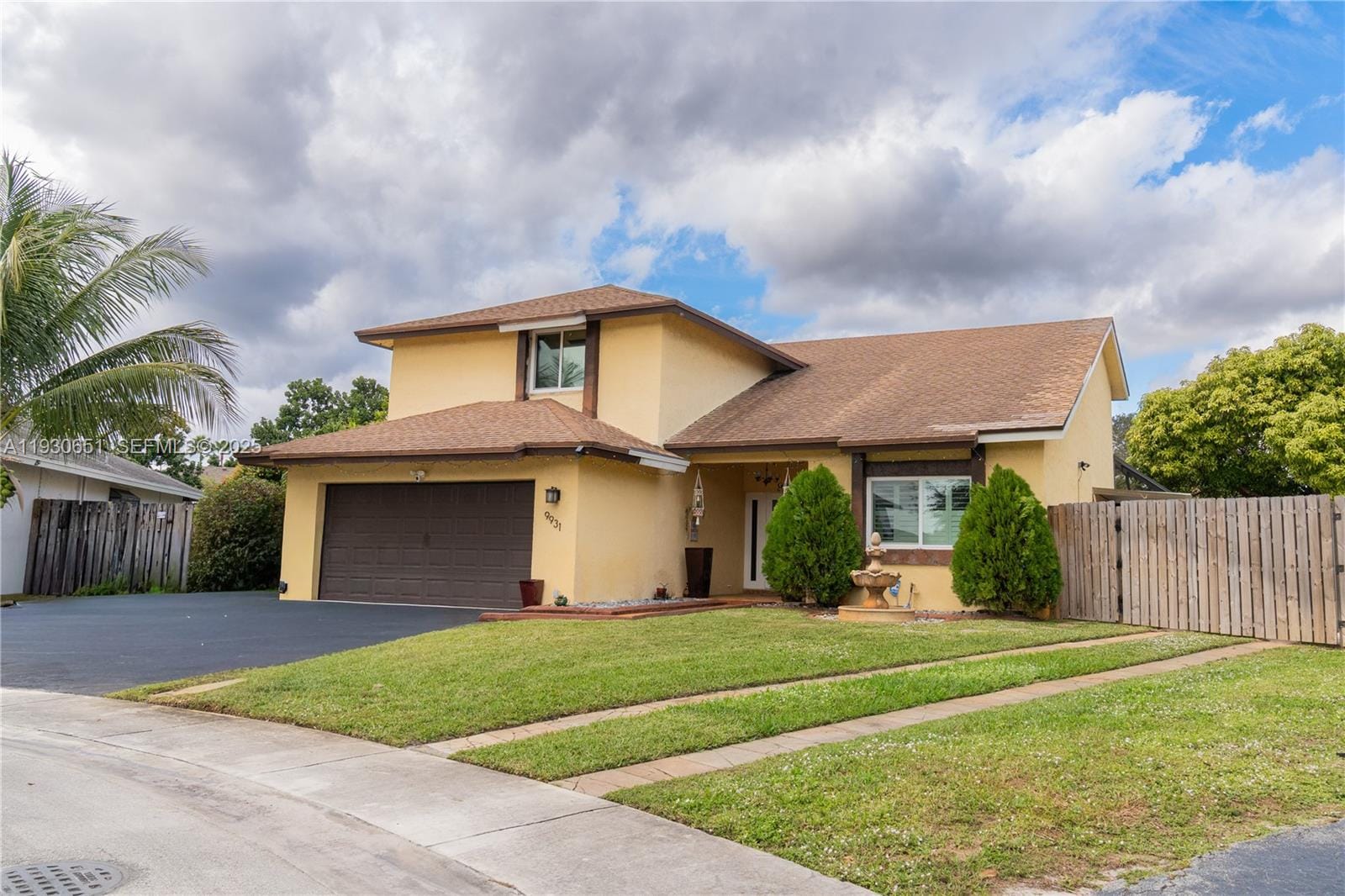 9931 SW 14th Street — photo 2