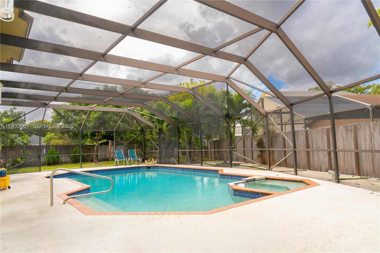 9931 SW 14th Street — photo 4
