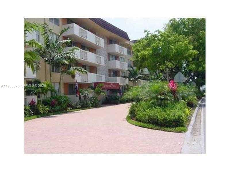 1800 Sans Souci Boulevard 109, North Miami, FL 33181 photo 11