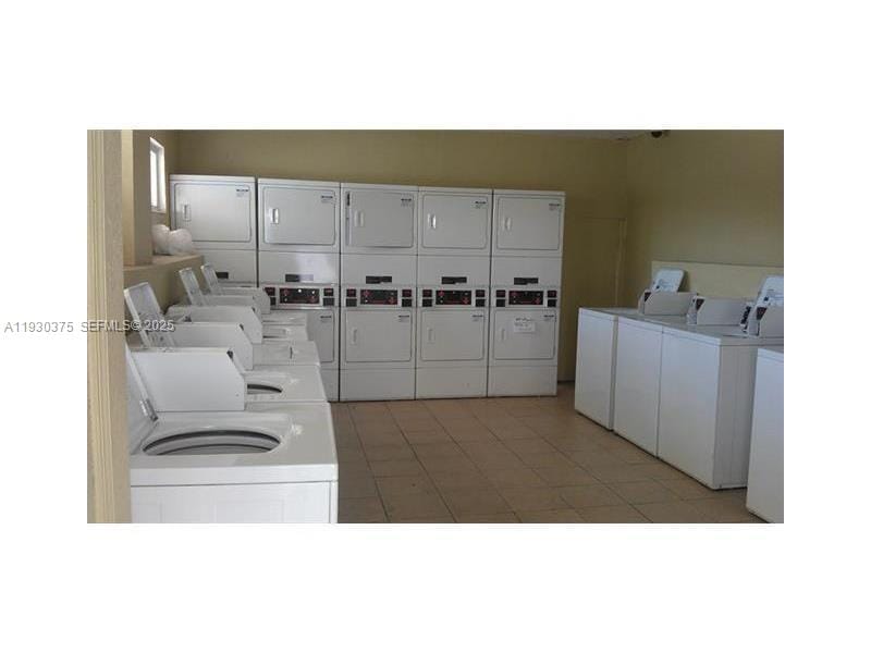 1800 Sans Souci Boulevard 109, North Miami, FL 33181 photo 10