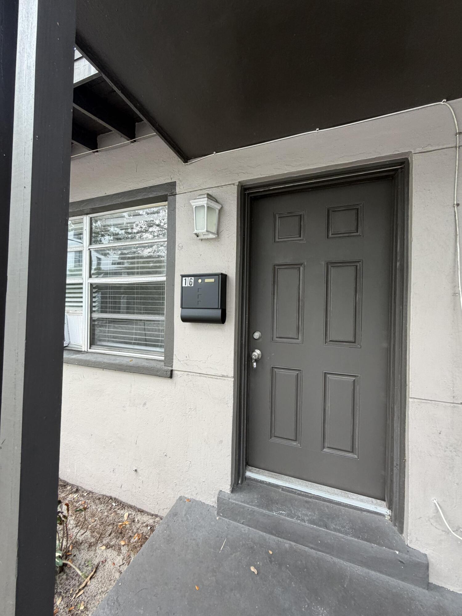 2722 Poinsettia Avenue 16, West Palm Beach, FL 33407, West Palm Beach