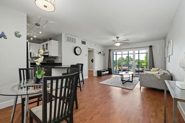 3000 NE 16th Avenue 305, sold in River Shores, Oakland Park, FL