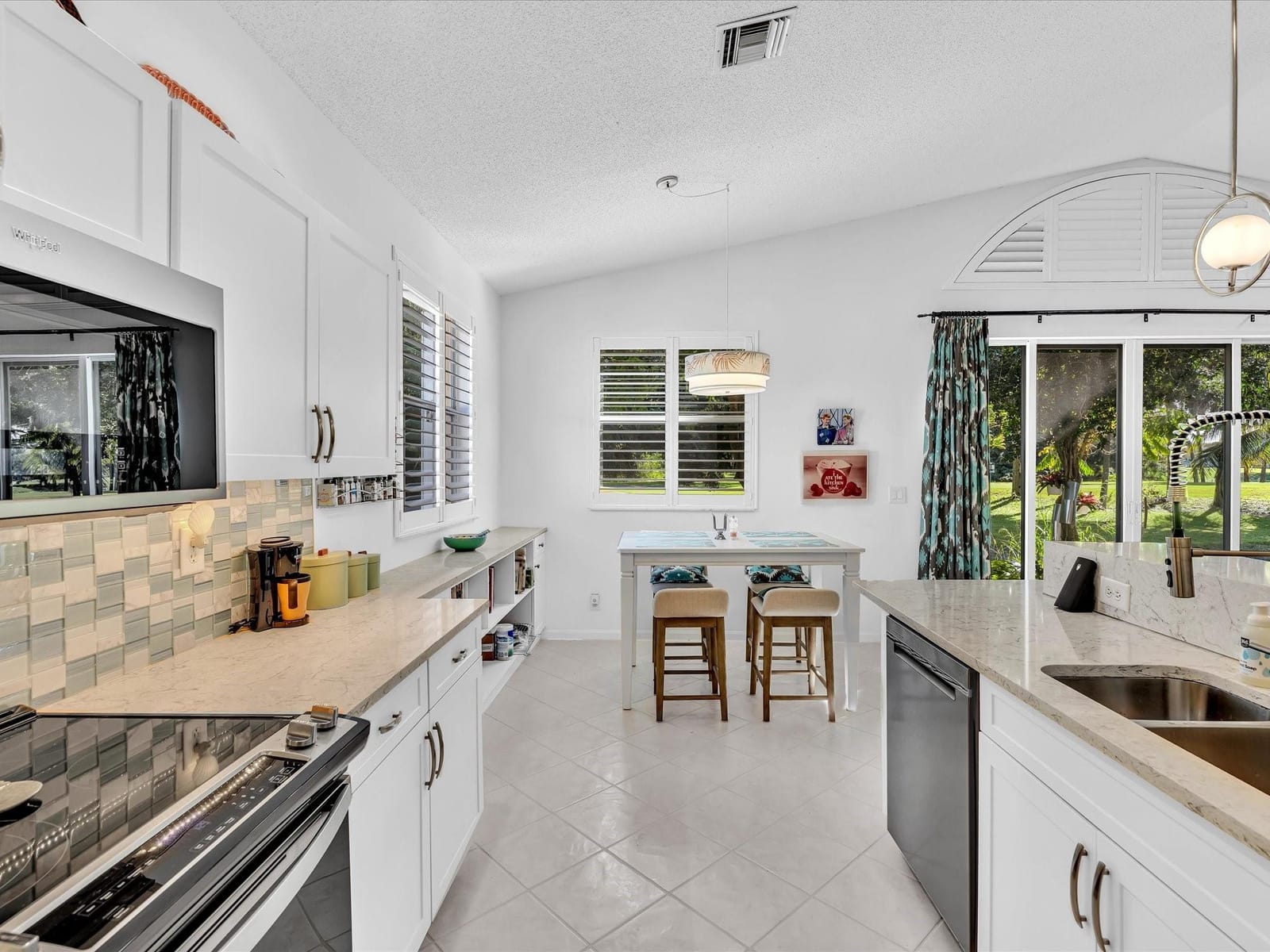3580 Canary Palm Court, Pompano Beach, FL 33069 photo 27