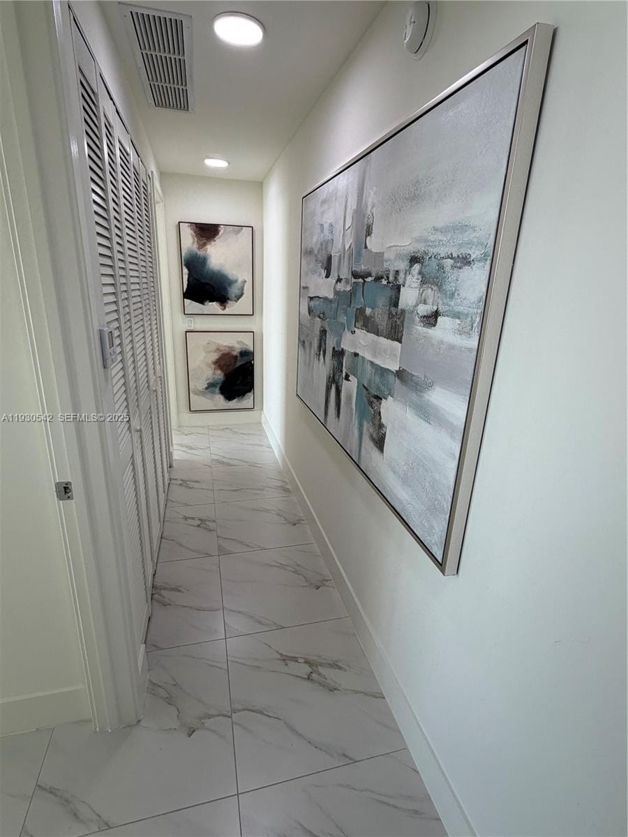 2000 Metropica Way 2108 — photo 10