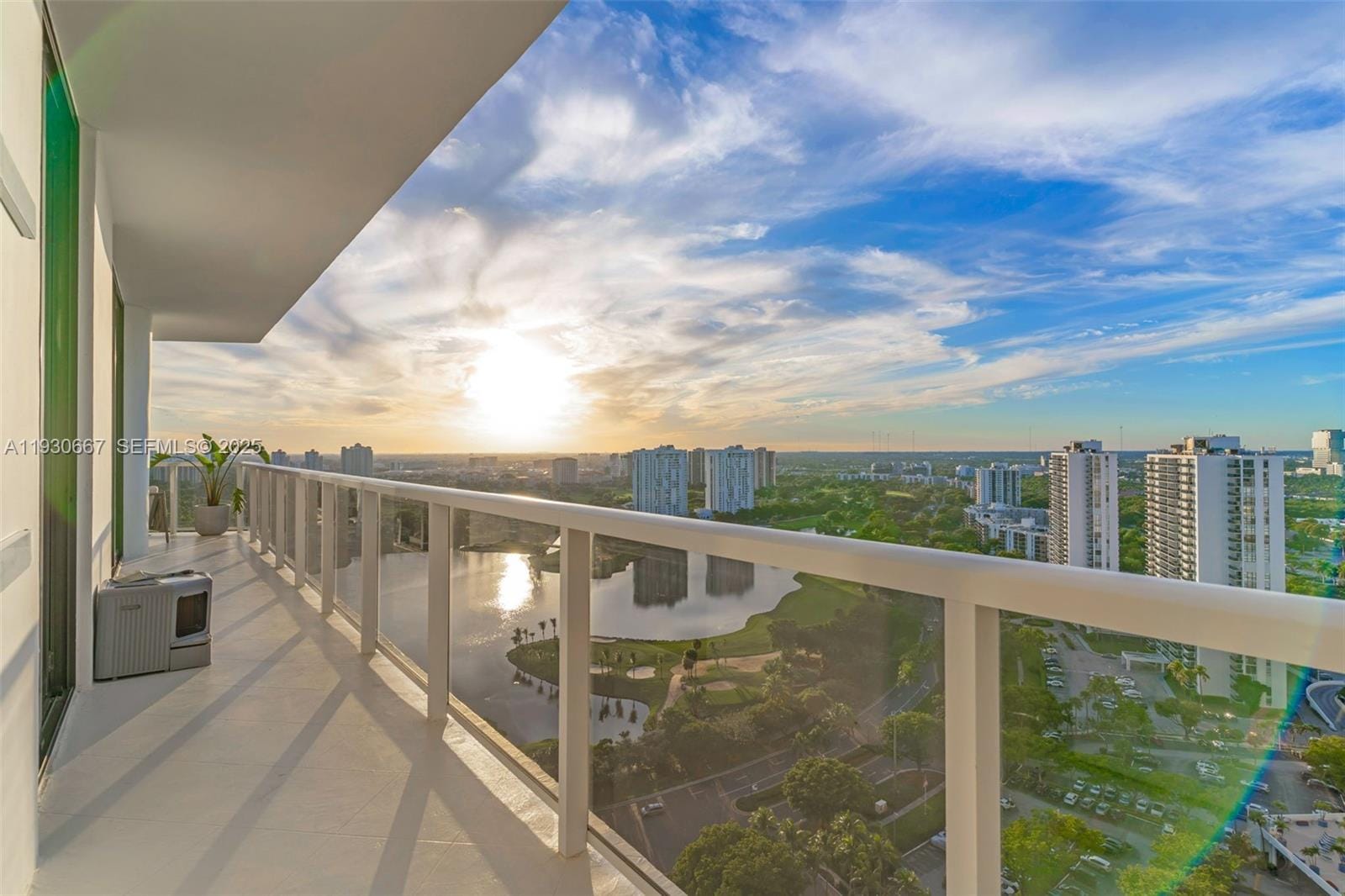 20281 E Country Club Drive TW7, Aventura, FL 33180 photo 4