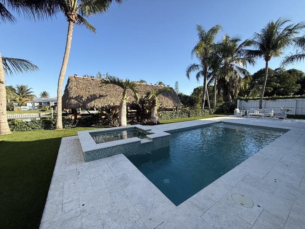 2859 Cormorant Road — photo 3