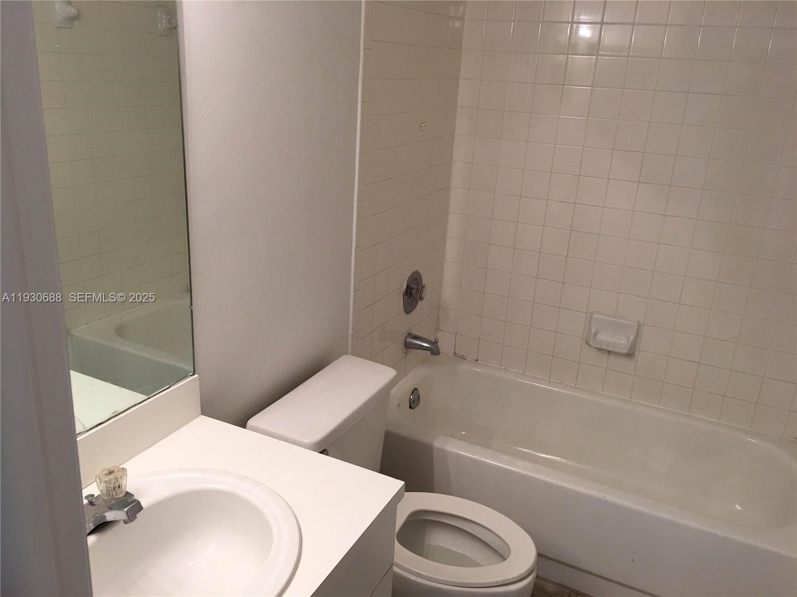 8255 Lake Drive 206, Doral, FL 33166 photo 5