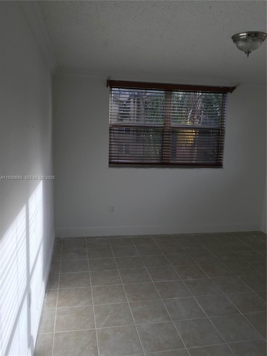 8255 Lake Drive 206, Doral, FL 33166 photo 7