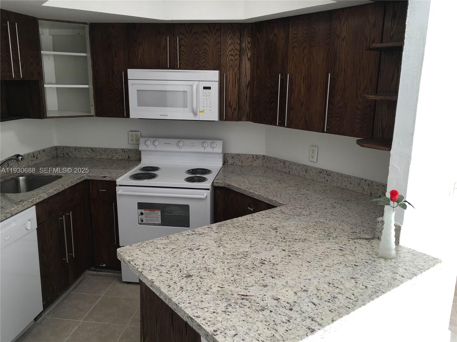 8255 Lake Drive 206, Doral, FL 33166