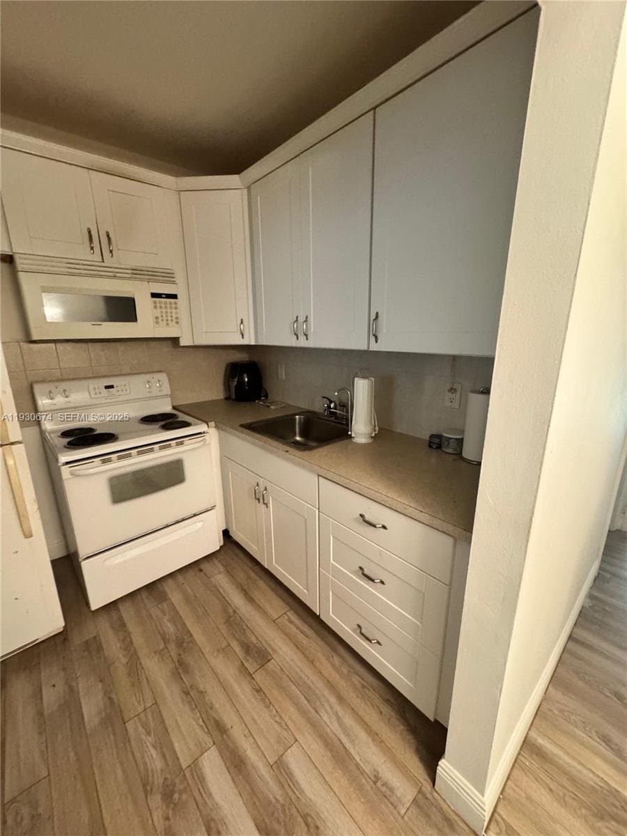 118 E Salisbury E 118, West Palm Beach, FL 33417 photo 23