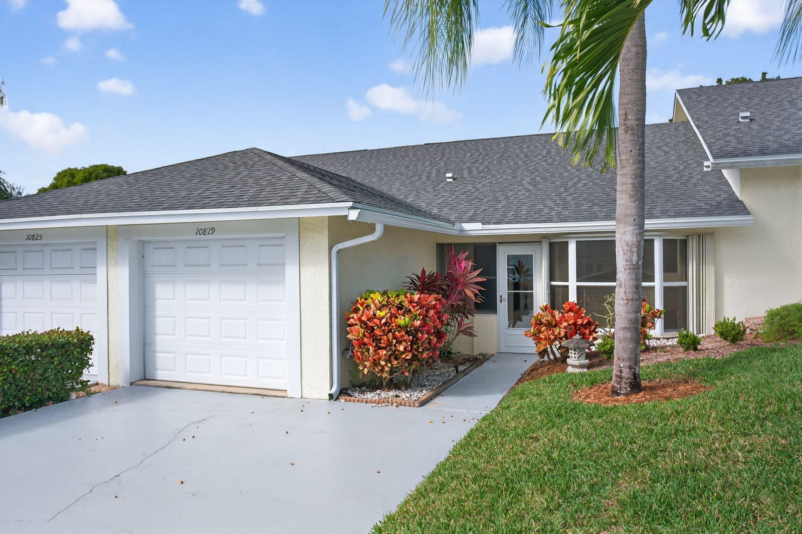 10819 SE Sea Pines Circle, Hobe Sound, FL 33455 photo 2