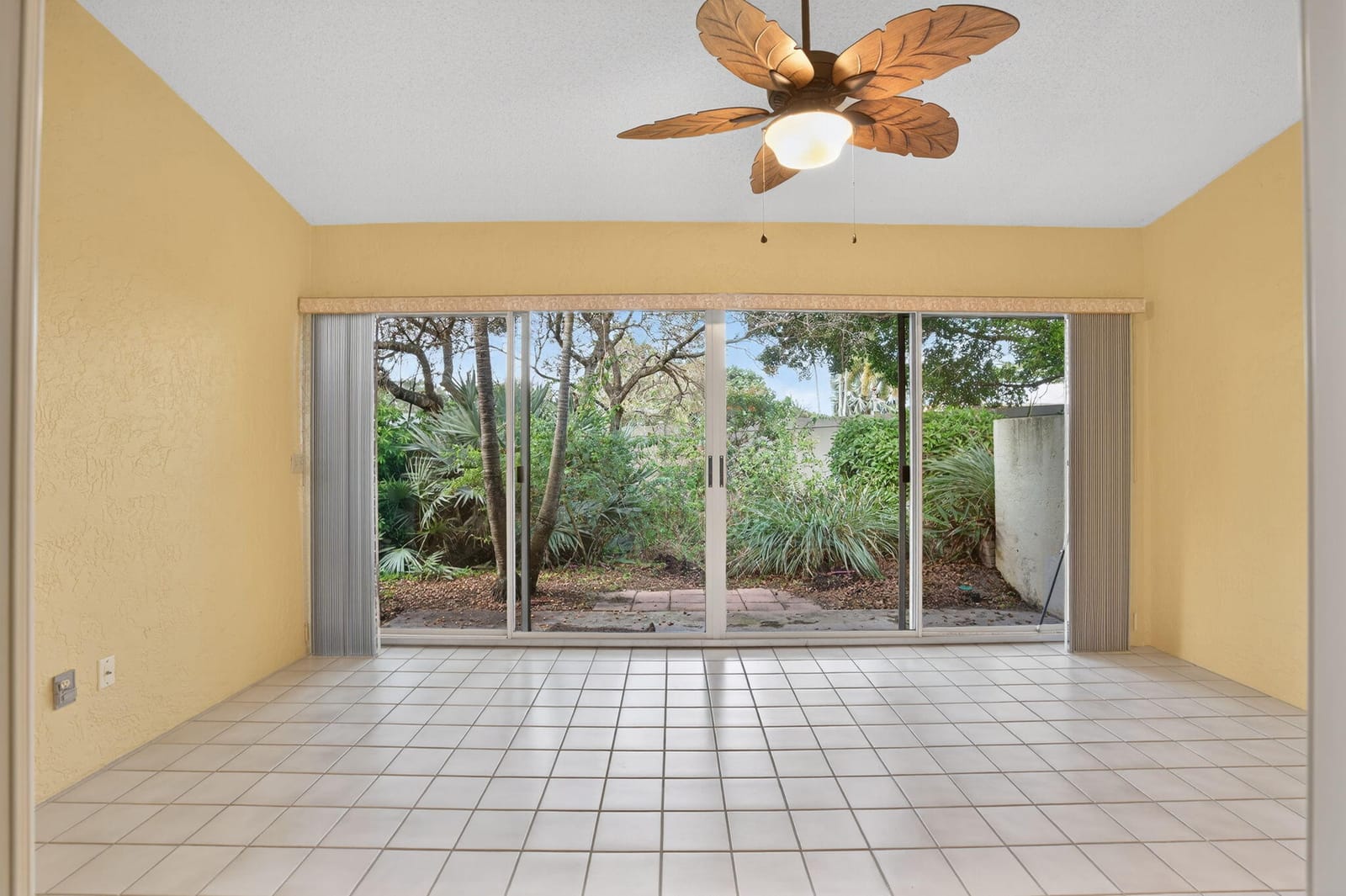 10819 SE Sea Pines Circle, Hobe Sound, FL 33455 photo 8