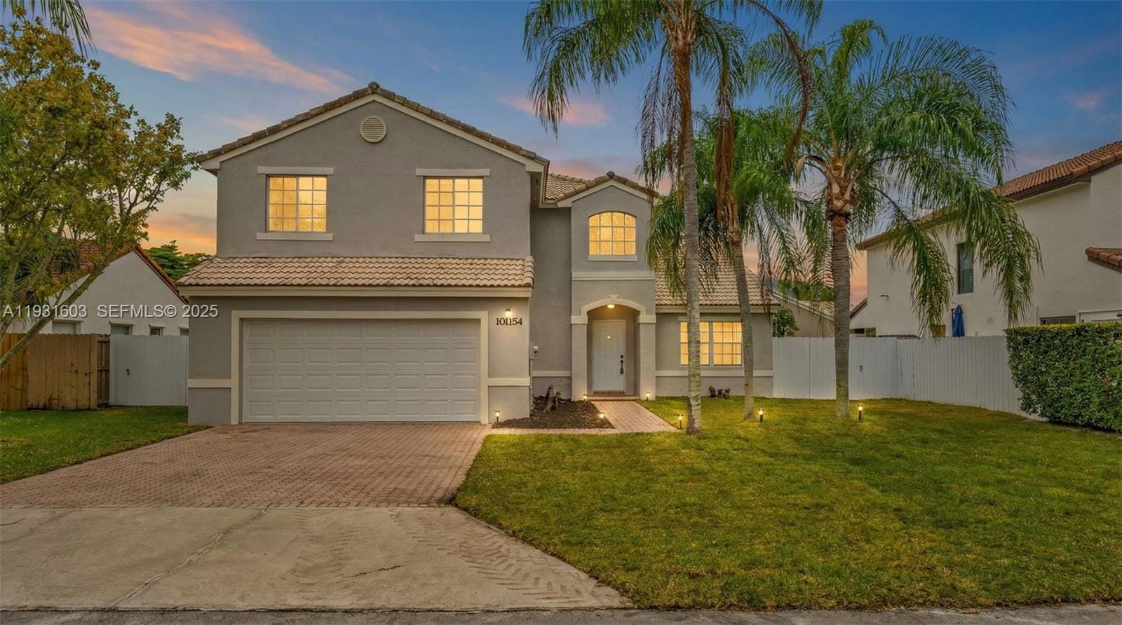 16054 SW 77th Terrace, Miami, FL 33193