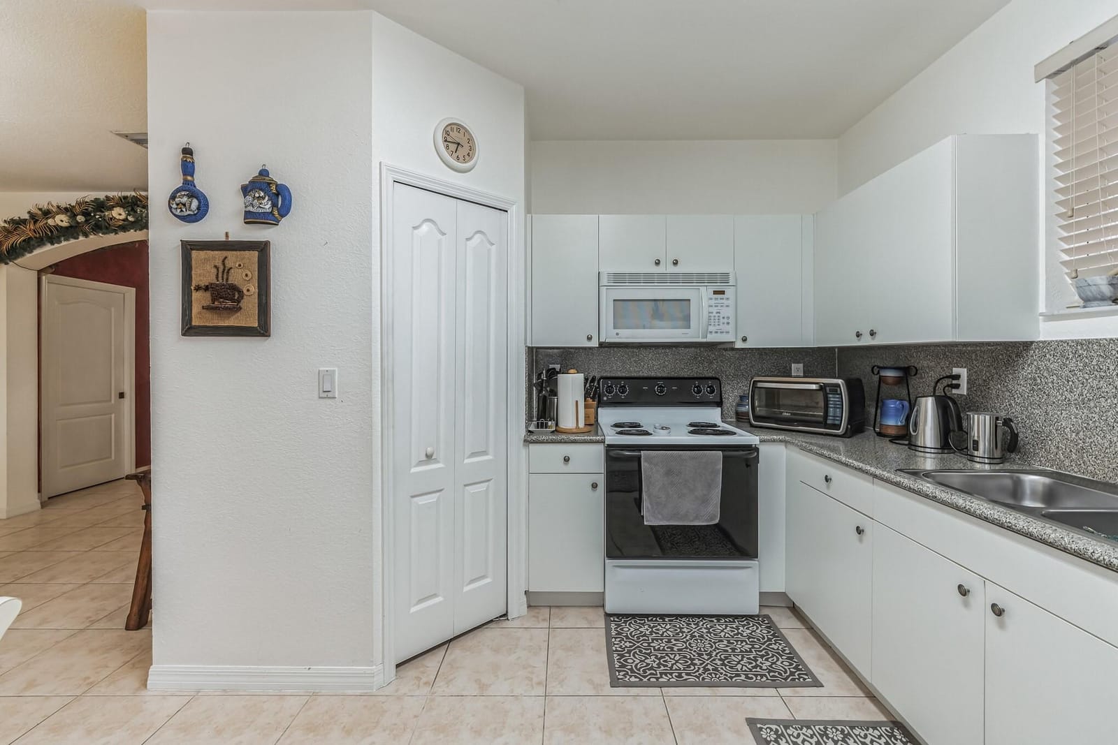 2444 SW 152nd Path 2444, Miami, FL 33185 photo 16