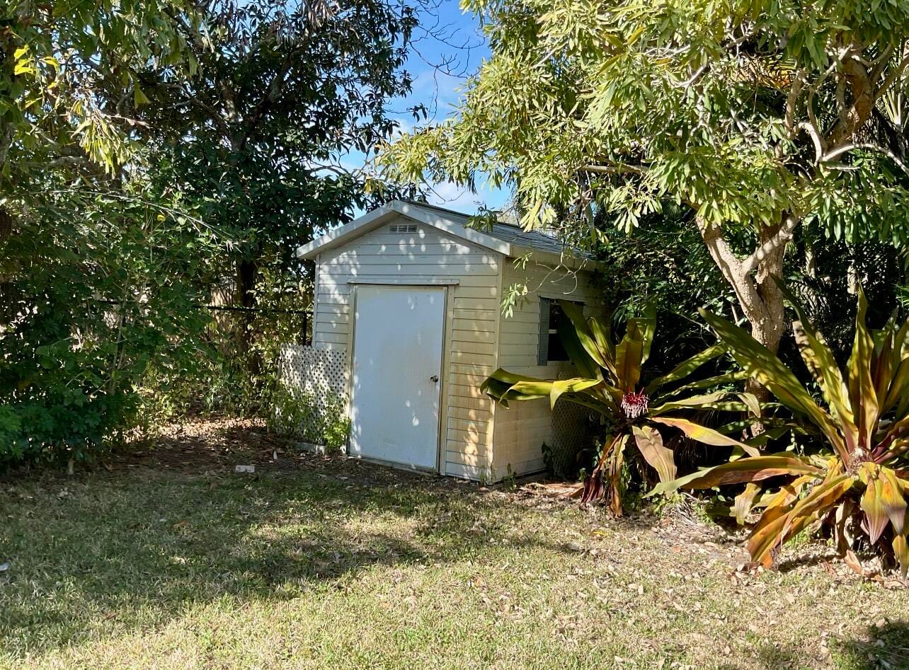1661 SE 14th Street, Stuart, FL 34996 photo 14