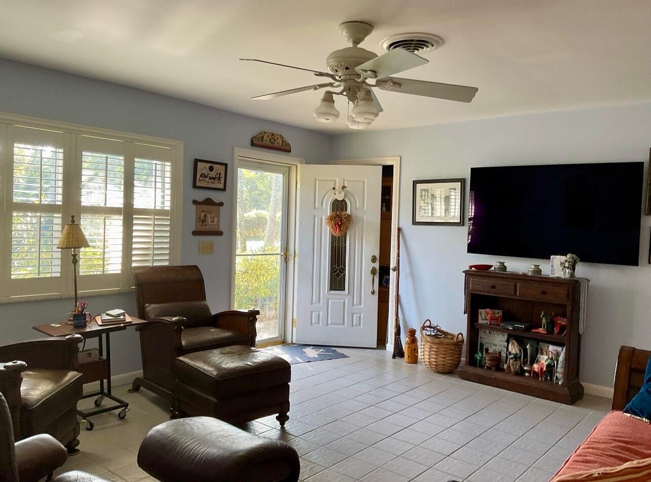 1661 SE 14th Street, Stuart, FL 34996 photo 4