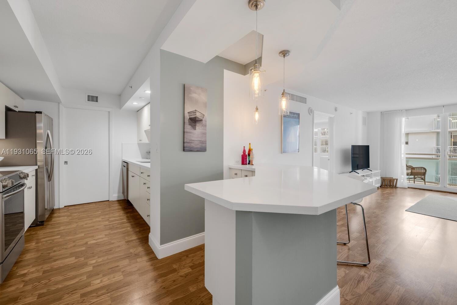6917 Collins Avenue 1008, Miami Beach, FL 33141 photo 22
