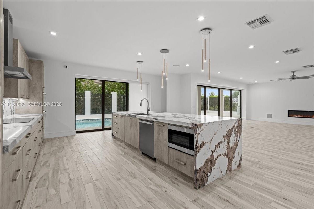 3800 Crayton Road, Naples, FL 34103 photo 27