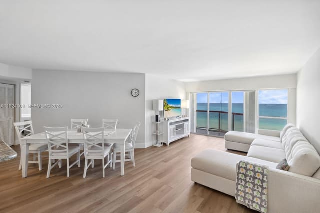 6767 Collins Avenue 909, Miami Beach, FL 33141