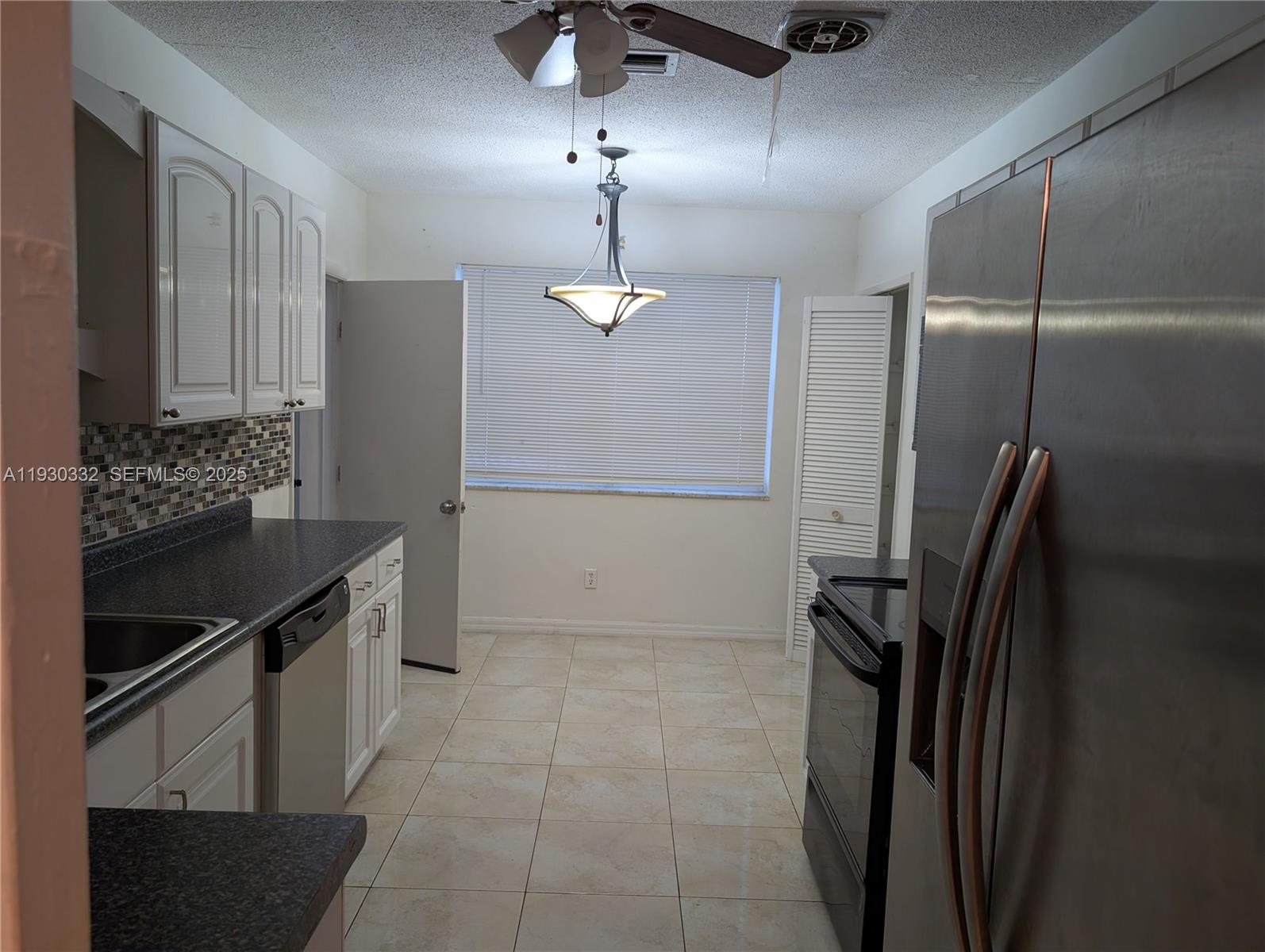 4550 NW 43rd Street, Lauderdale Lakes, FL 33319, Lauderdale Lakes