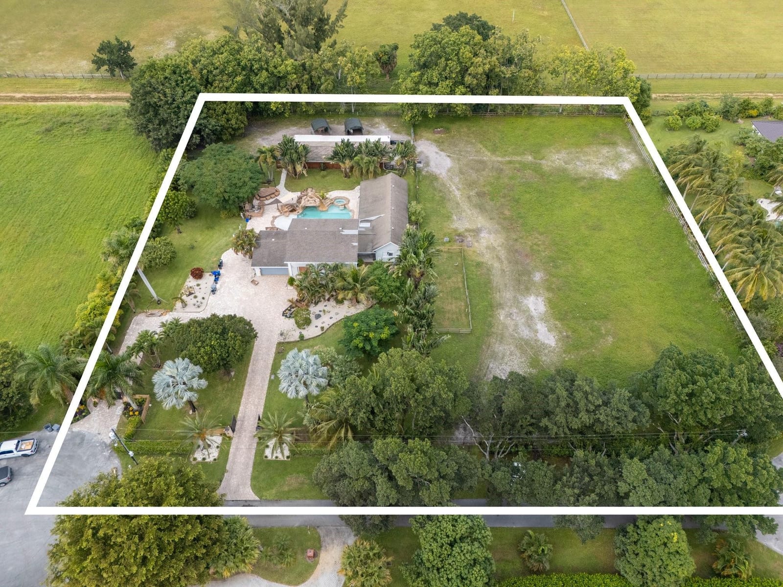 8233 Stagecoach Lane, Boca Raton, FL 33496