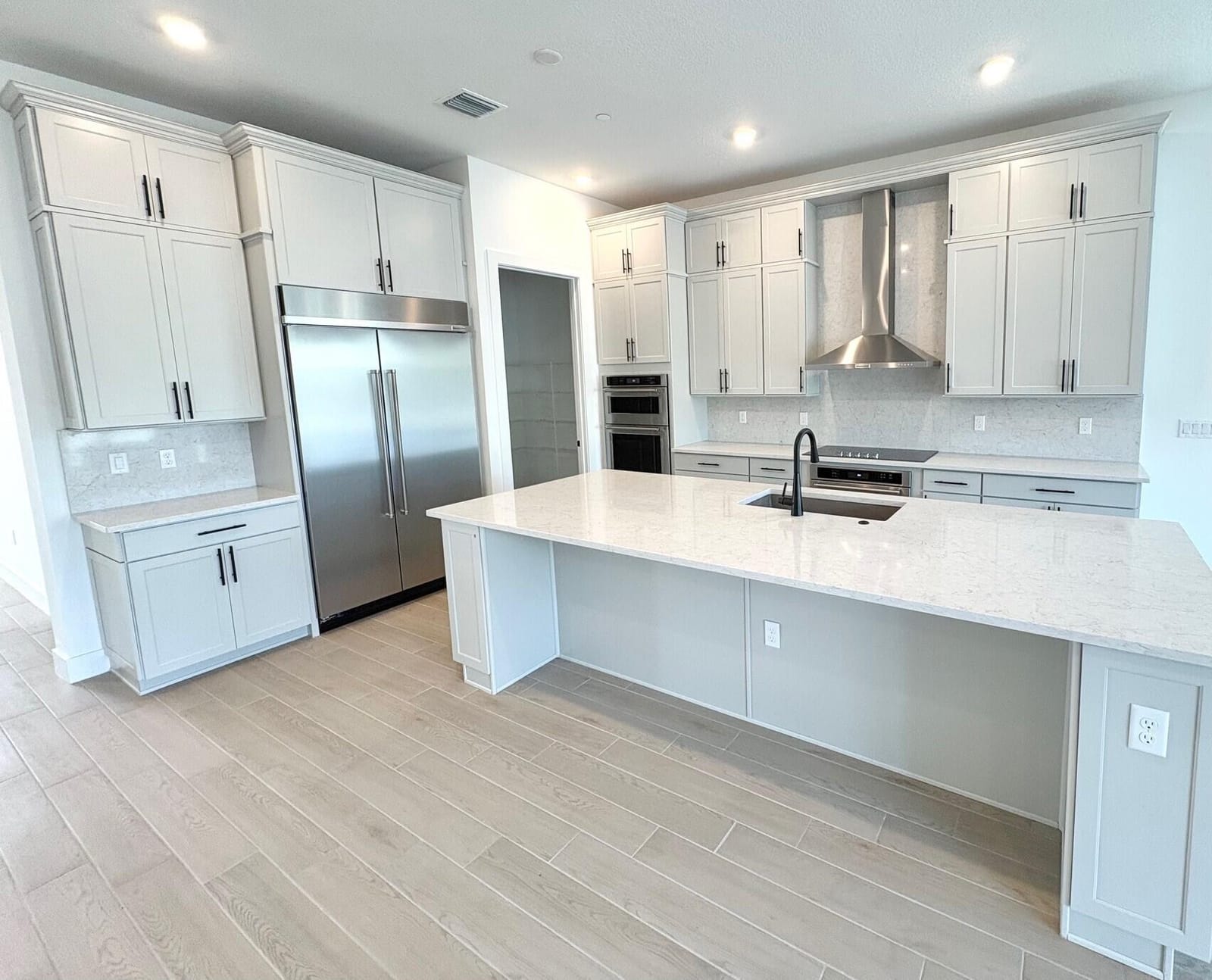 8225 Nilsa Place Stellar 39, Davie, FL 33328 photo 4
