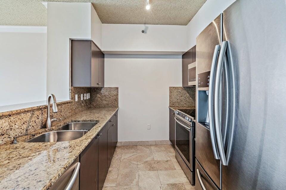 616 Clearwater Park Road 1107 — photo 8
