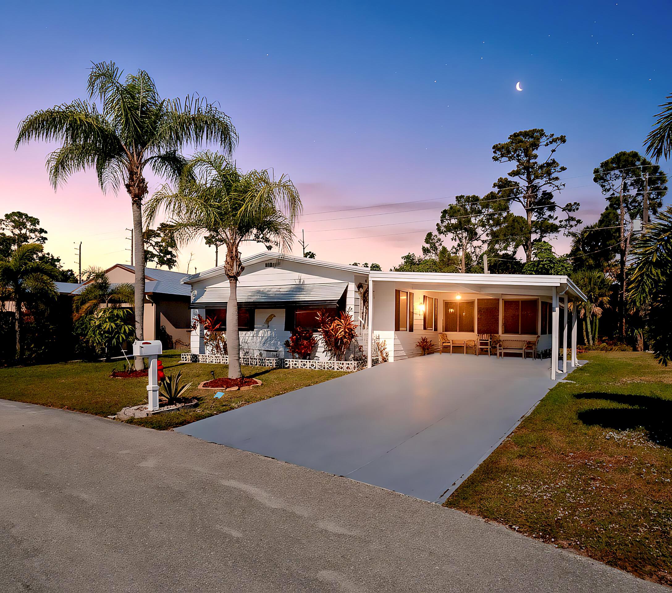 35 Flores Del Norte, Fort Pierce, FL 34951, Fort Pierce