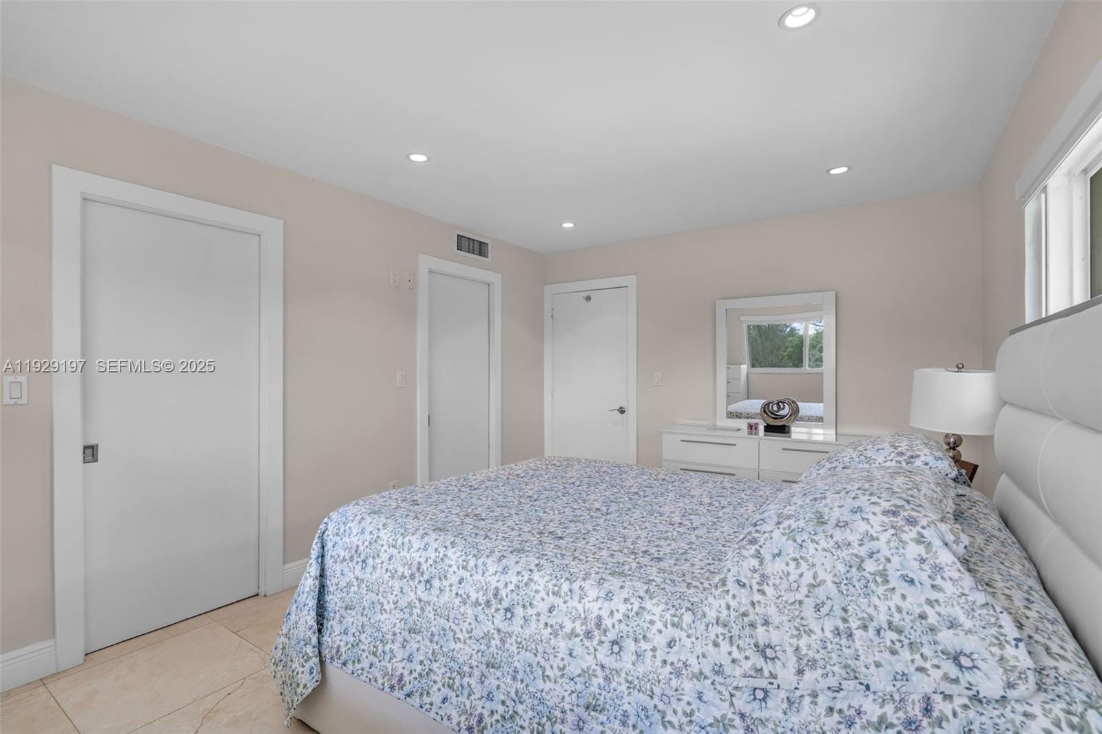 7430 Miami Lakes Drive E301, Miami Lakes, FL 33014 photo 15