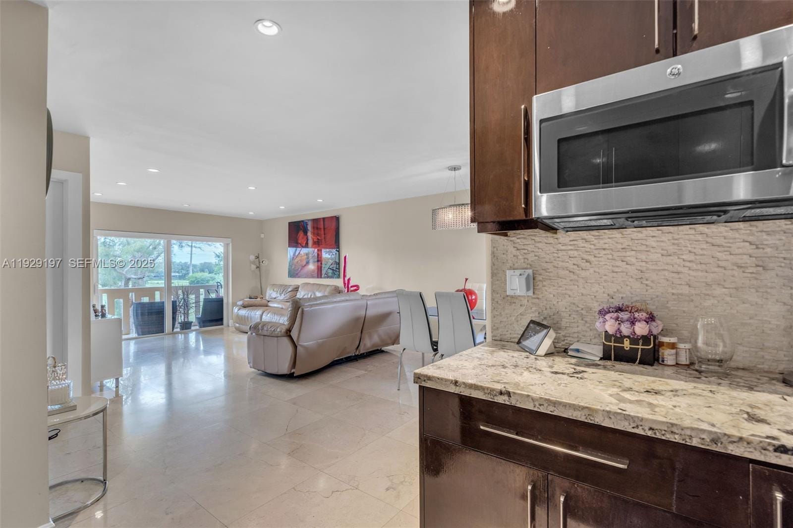 7430 Miami Lakes Drive E301, Miami Lakes, FL 33014 photo 6