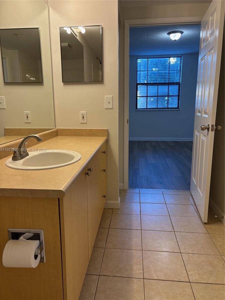 1919 Van Buren Street 219A — photo 11