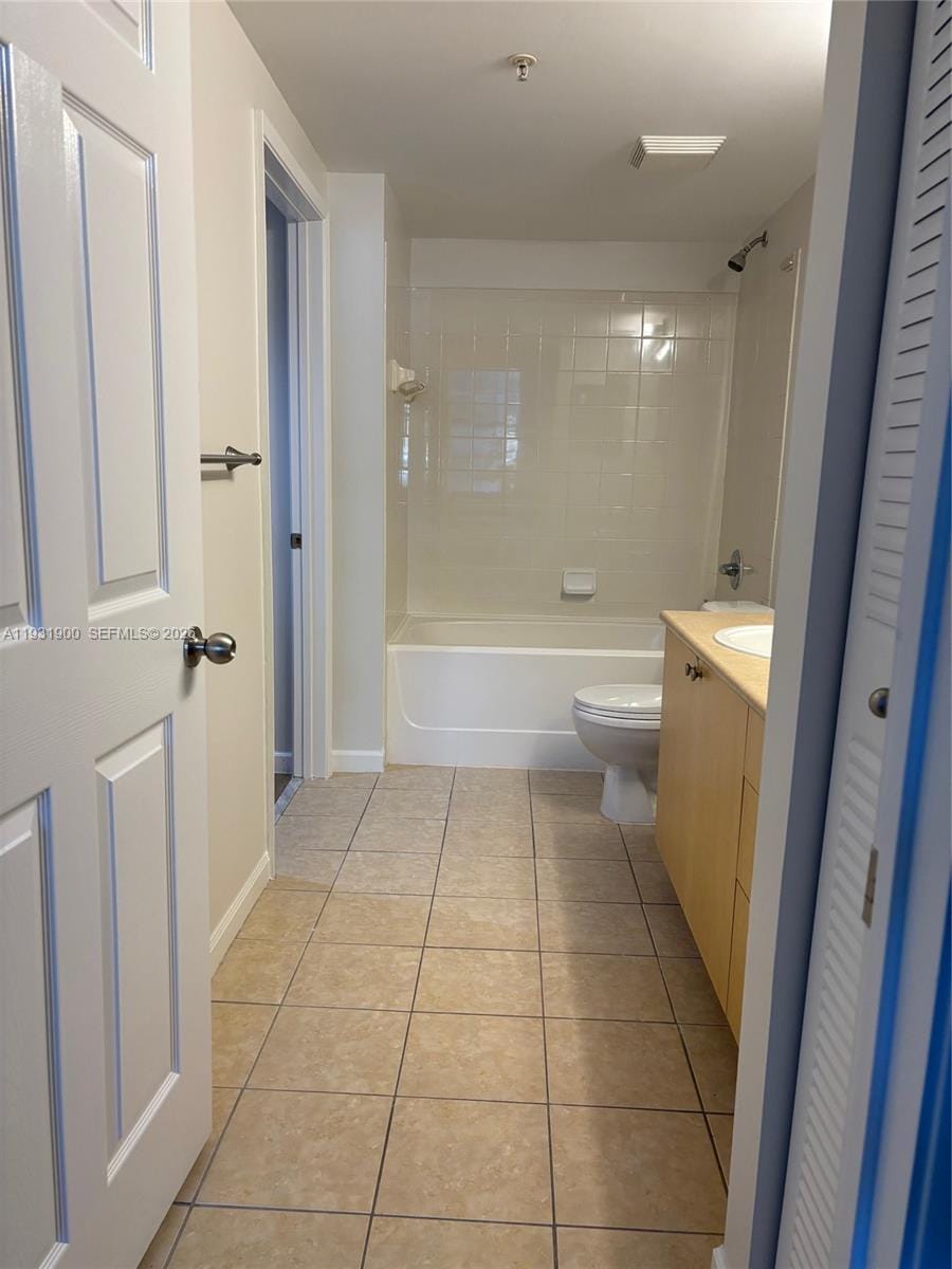 1919 Van Buren Street 219A — photo 12