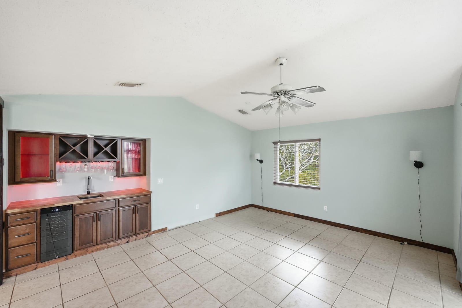 381 SW Lucero Drive — photo 6
