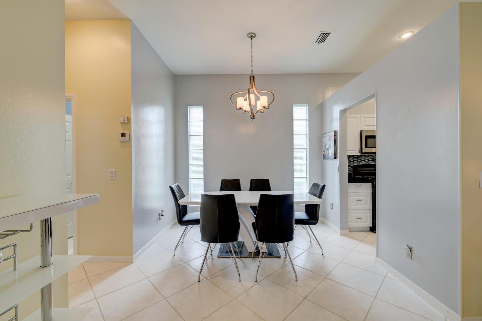 450 SW Fairway Landing — photo 5