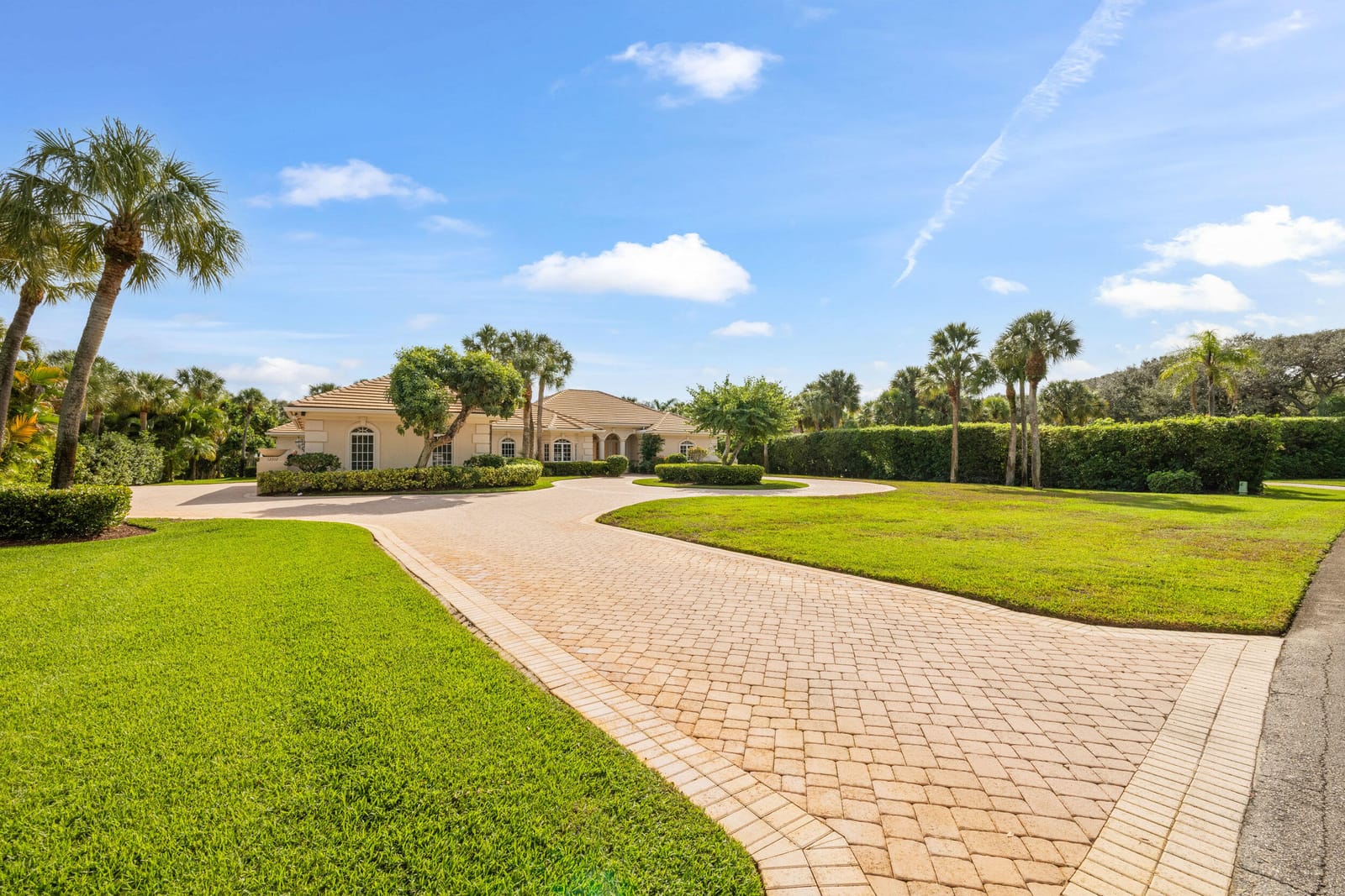 12312 Channel Drive — photo 4