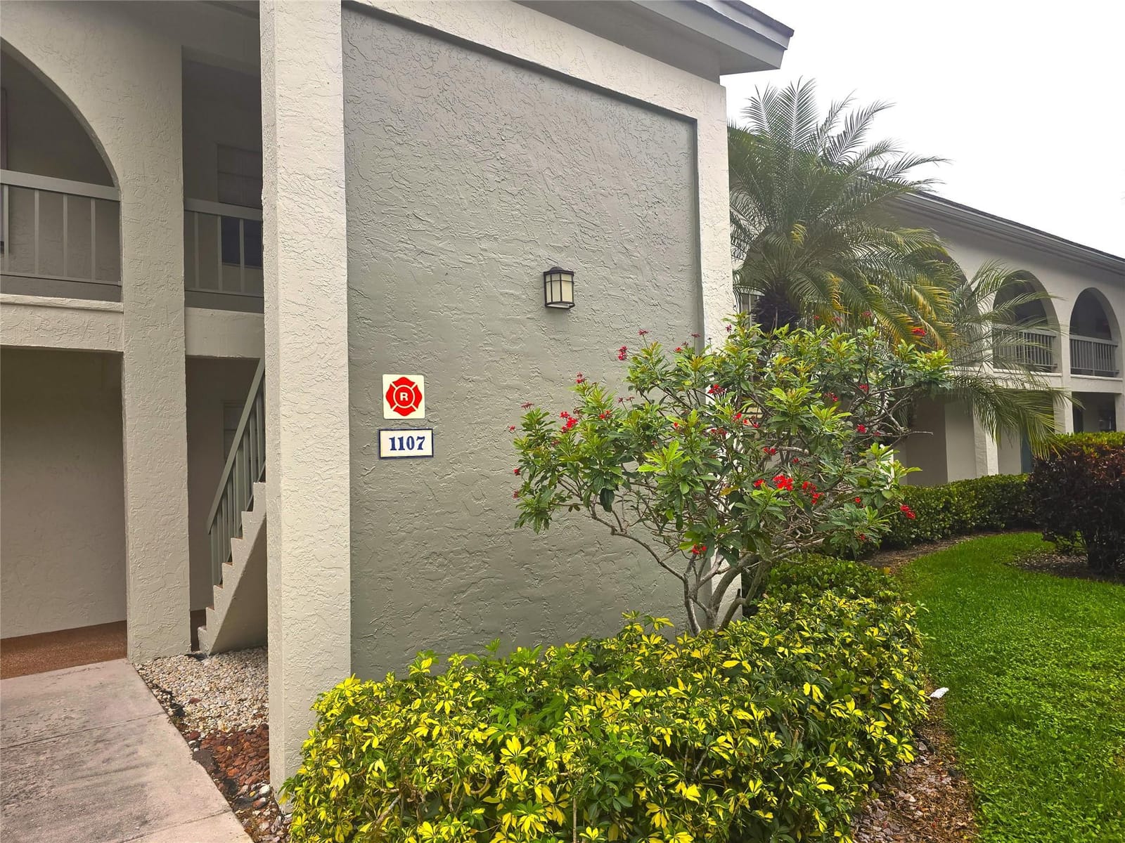1107 Bahama Bend E1 — photo 2