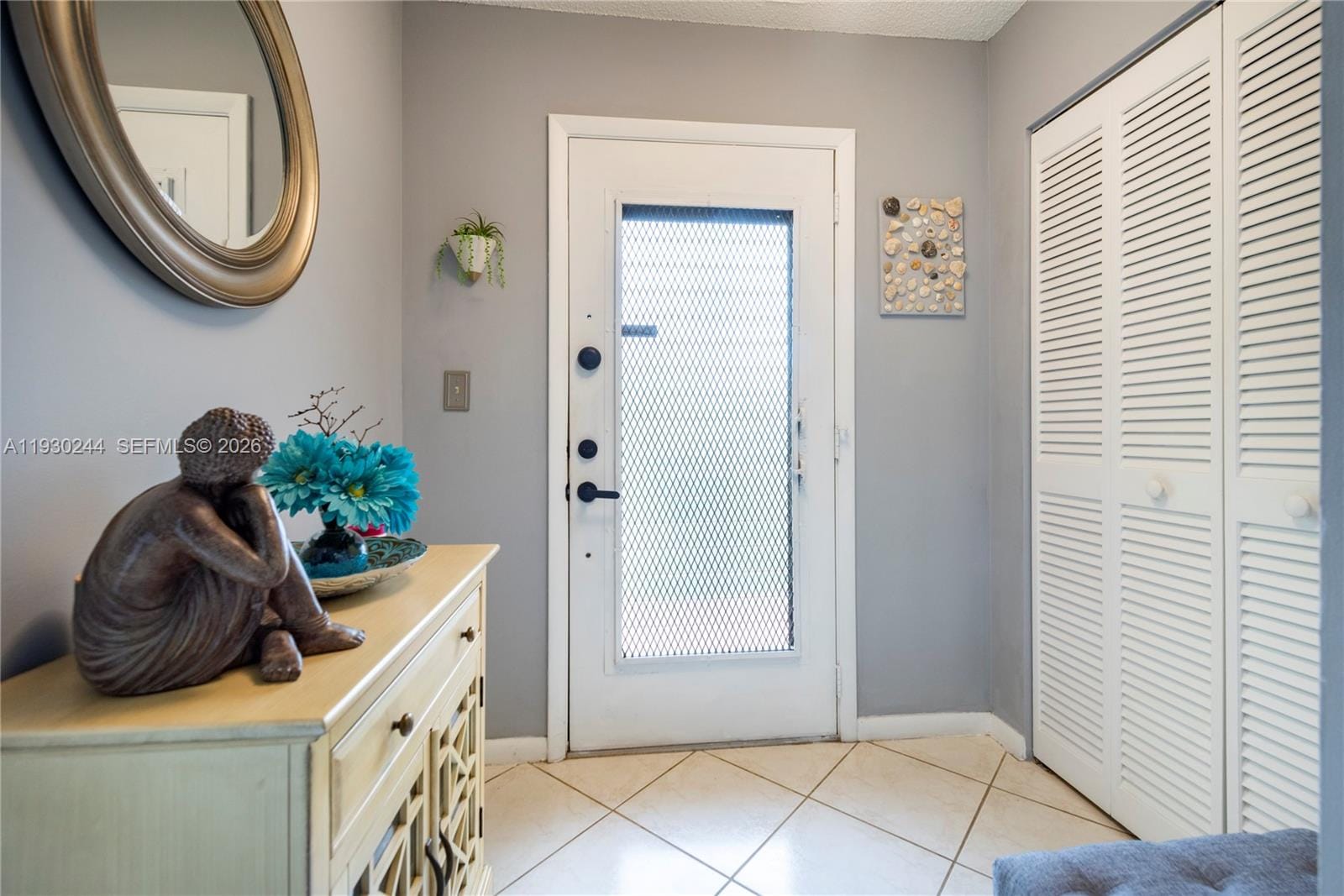 4940 E Sabal Palm Boulevard 414 — photo 6