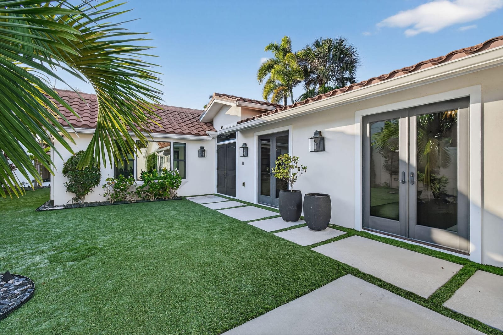 105 W Tarpon Lane, Jupiter, FL 33477