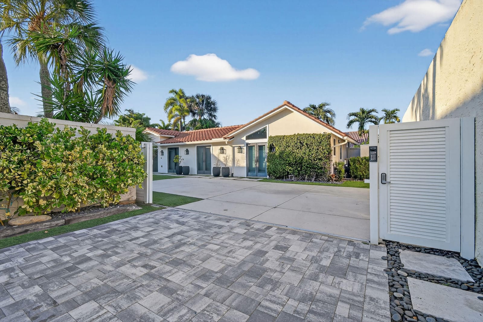 105 W Tarpon Lane, Jupiter, FL 33477 photo 5