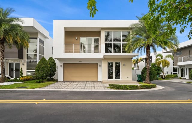 7540 NW 97th Place, Doral, FL 33178