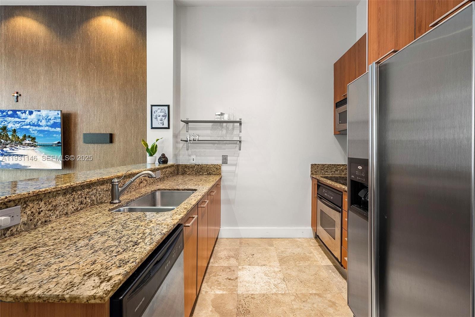9066 SW 73rd Court 405 — photo 6