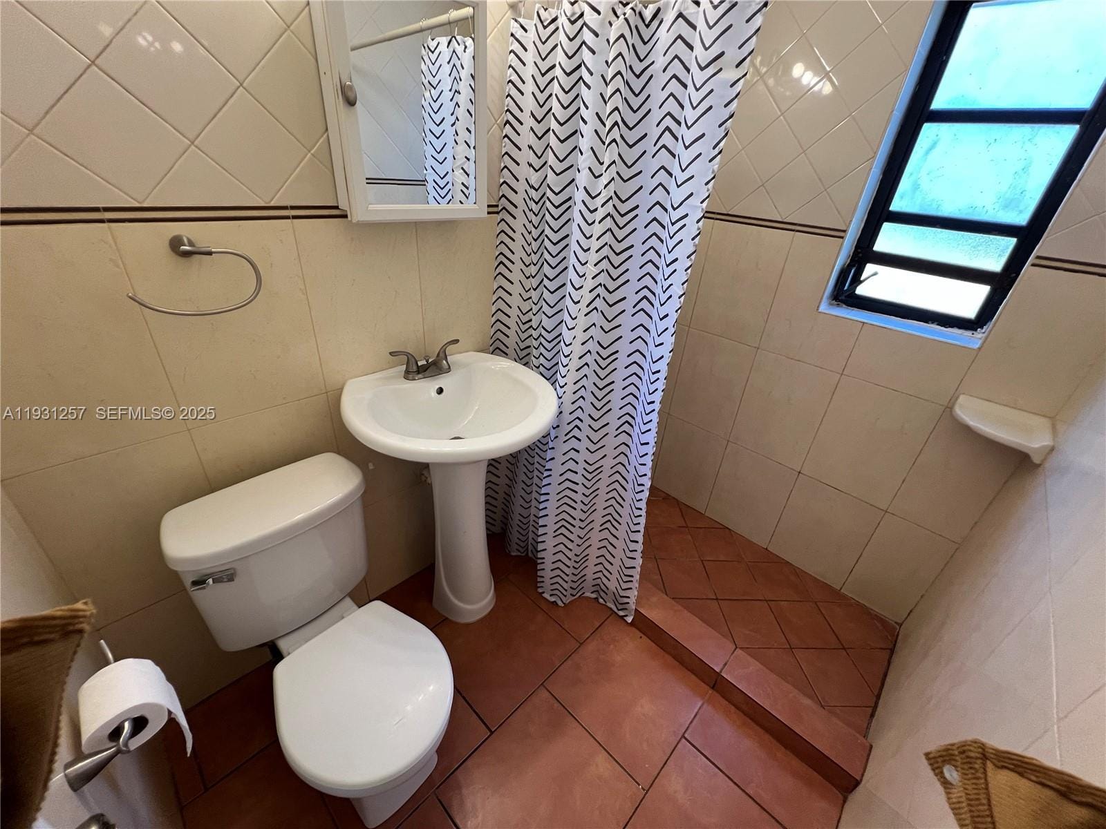 835 NW 126th Street, North Miami, FL 33168 photo 6