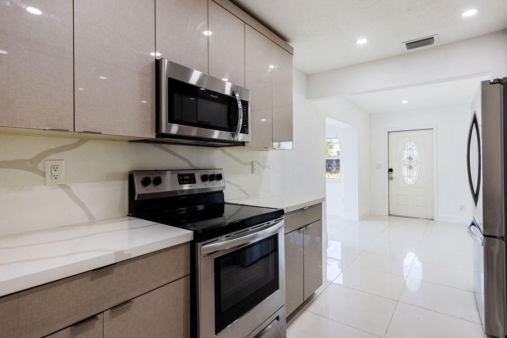 140 NW 46th Street, Oakland Park, FL 33309 photo 6