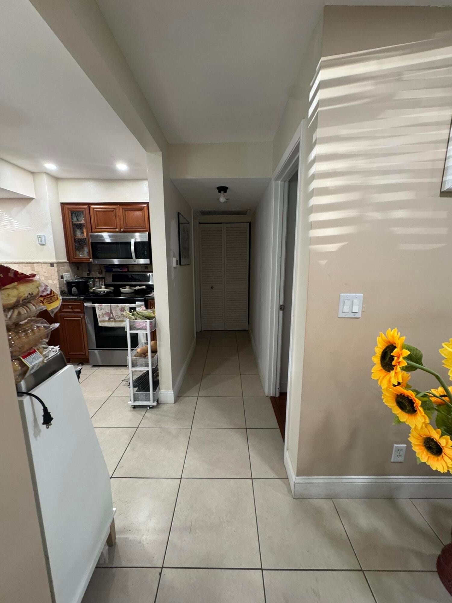 725 Lori Drive 107, Palm Springs, FL 33461 photo 19