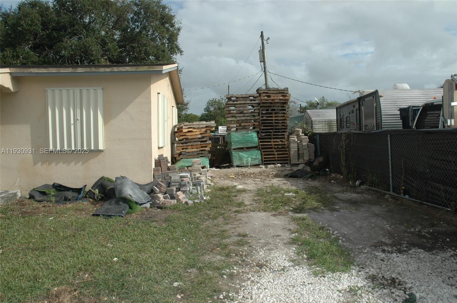 813 NW 6th Avenue, Florida City, FL 33034 photo 8