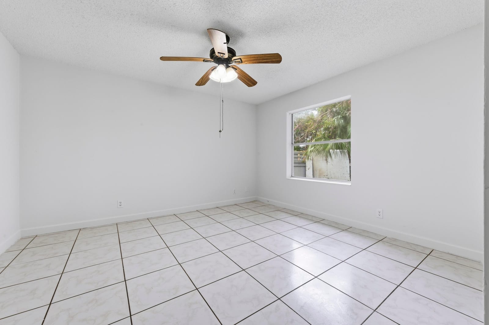 6130 Bluegrass Circle, Greenacres, FL 33463 photo 14