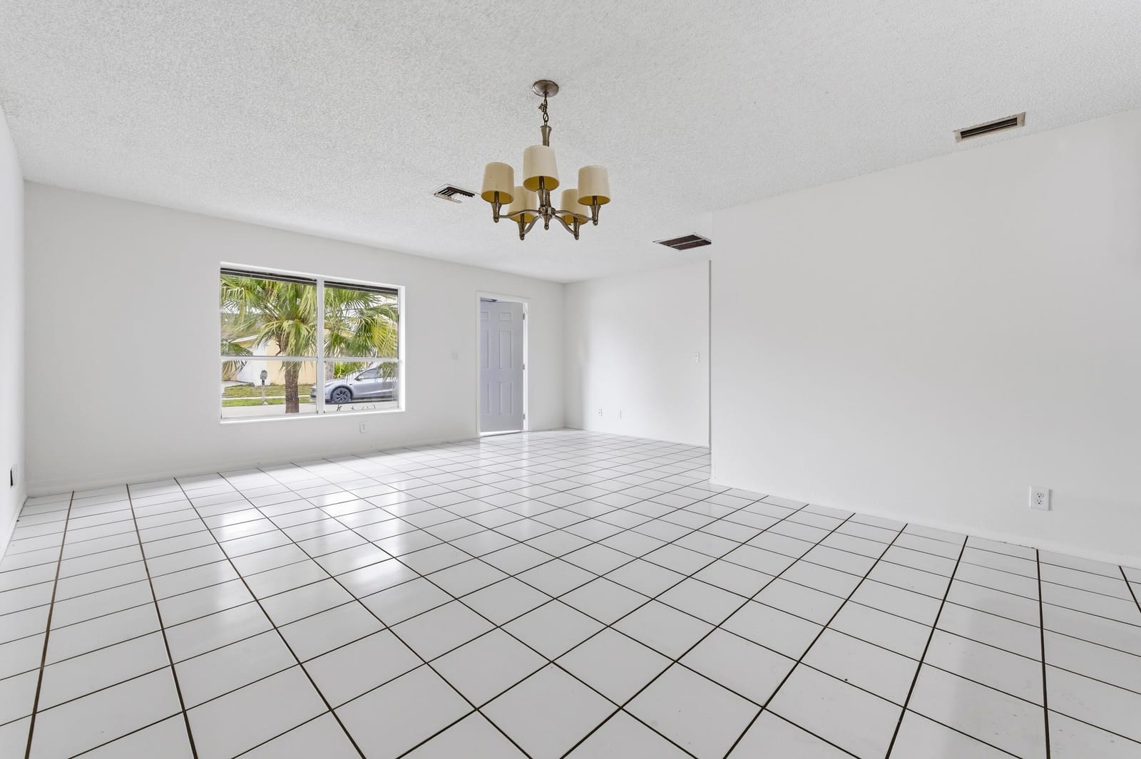 6130 Bluegrass Circle — photo 8