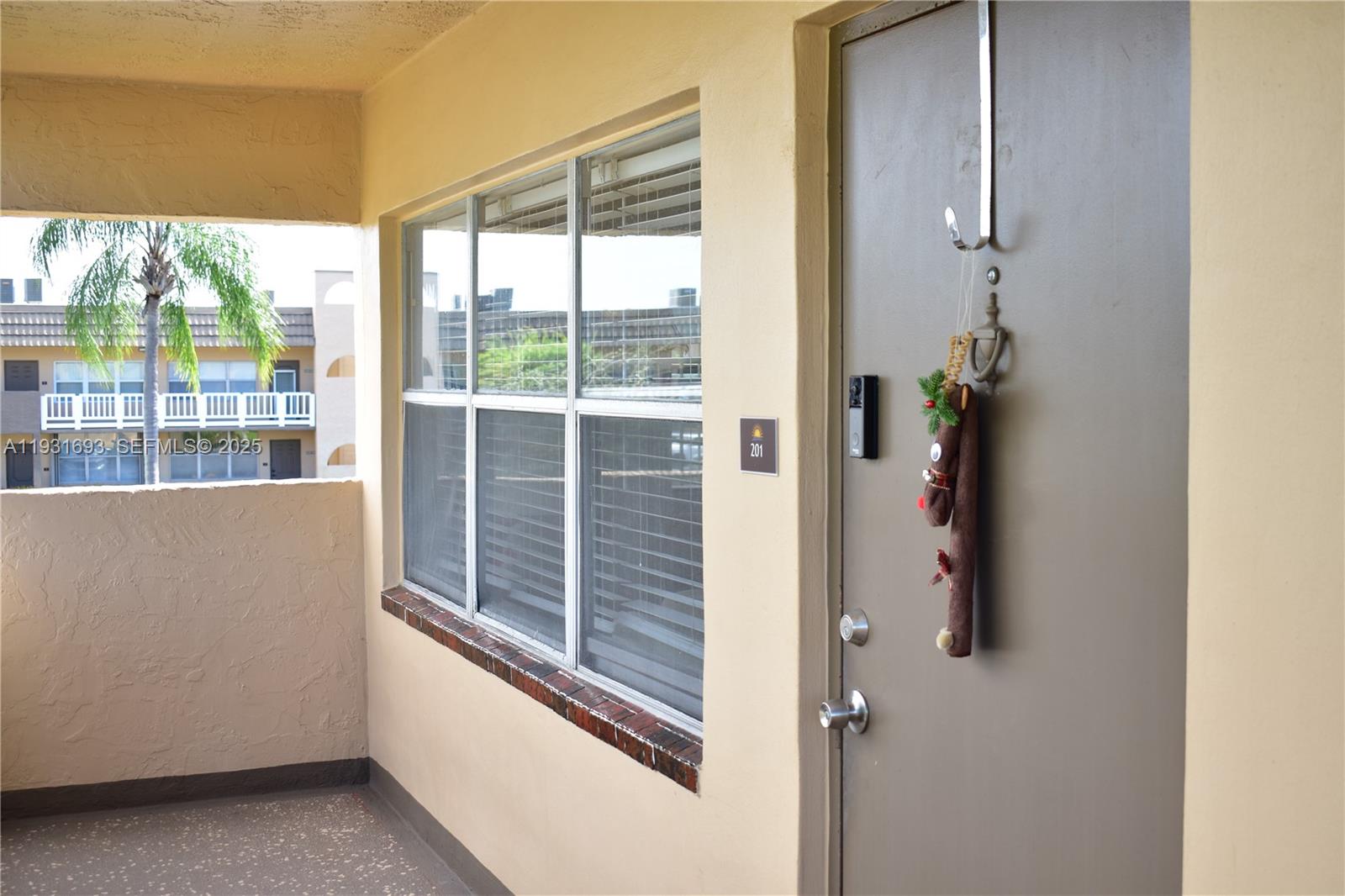 9141 Sunrise Lakes Boulevard 201, Sunrise, FL 33322, Sunrise