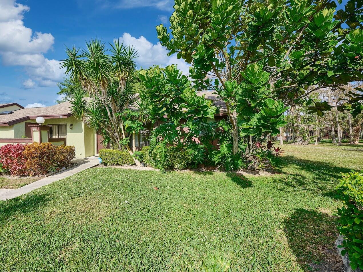 498 Iron Forge Ct Court — photo 2