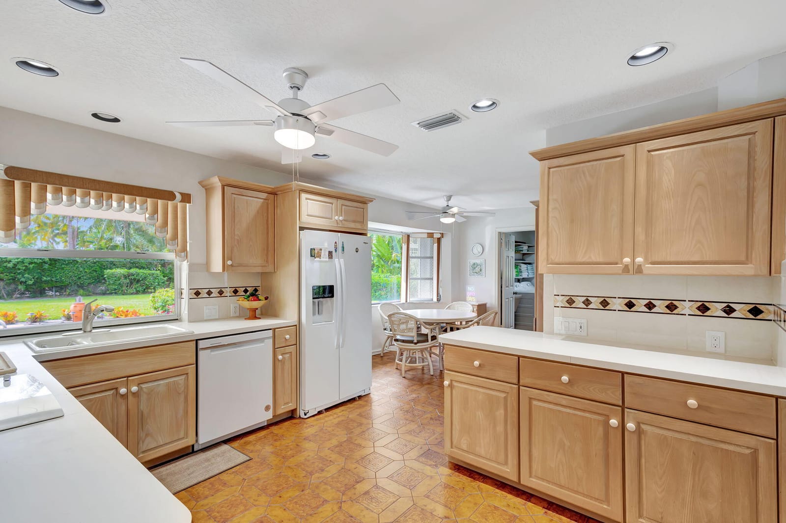 1141 Pine Point Road — photo 8